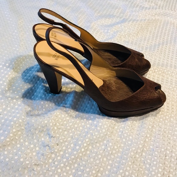 Verá wang heels - Picture 3 of 6